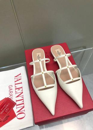 Молочные мюли из натуральной кожи valentino