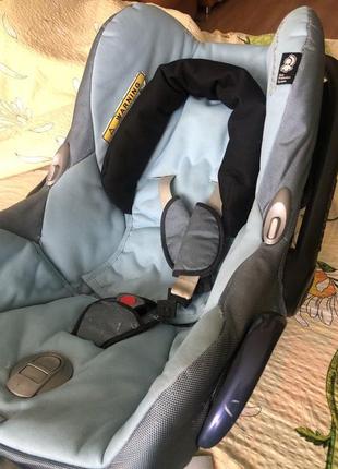 Дитяче автокрісло maxi cosi cabriofix блакитне3 фото