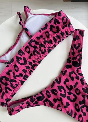 Купальник розовый леопард3 фото
