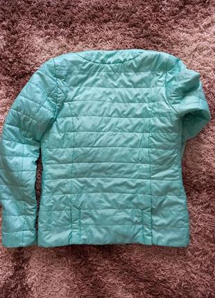 Легкая стильная весенняя куртка мятного яркого цвета 42 размер 44 размер фирмы goldi5 фото