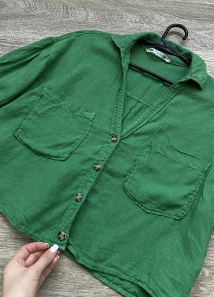 Льняная кроп зеленая укороченная легкая свободного кроя рубашка zara 34/xs8 фото