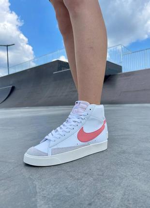 Женские кожаные кроссовки nike blazer mid white найк блейзер высокие4 фото