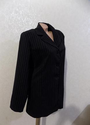 Пиджак удлиненный на пуговицах черный в полоску франция omb размер 503 фото
