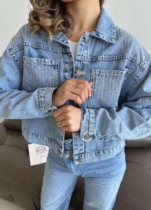 Куртка джинсовая укороченная со стразами7 фото