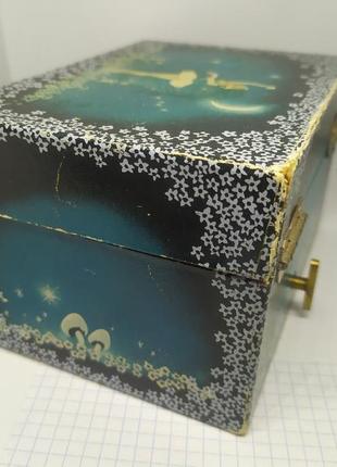 Музыкальная шкатулка с балеринкой. швеция