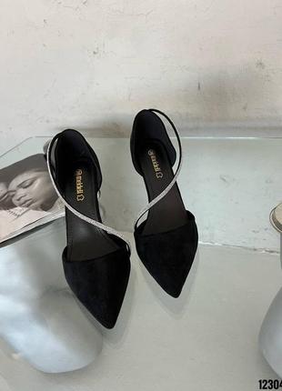 Черные женские туфли лодочки на шпильке каблуке с серебряной цепочкой ремешком10 фото