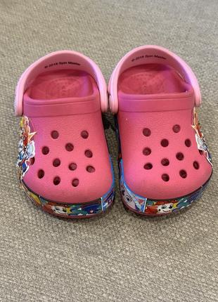 Три пари взуття балетки, сандалі, crocs2 фото