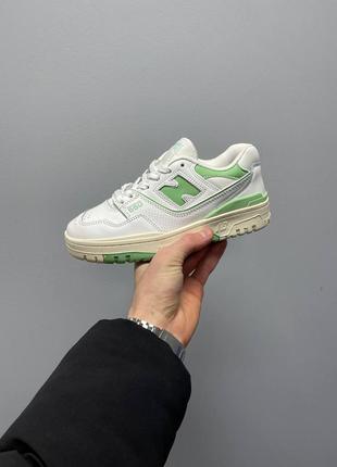 Женские шкиярные кроссовки new balance 550 white mintALs 5503 фото