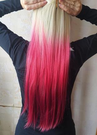 Кольорові треси, блонд + рожевий, волосся на заколках, розовий омбре3 фото