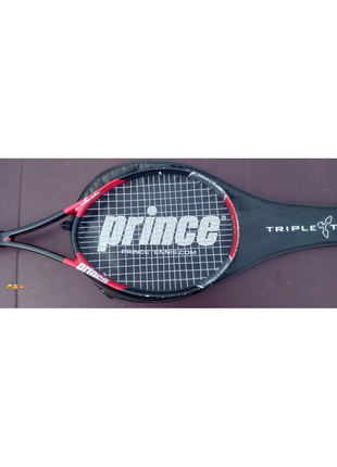 Ракетка для великого професійного тенісу.prince triple threat