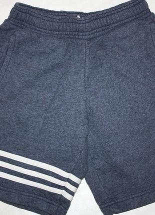 Шорты  ф.adidas мальчику-подростку 9/10лет,р-140,отличное состояние