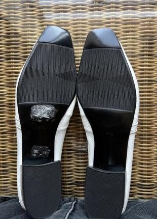 Шкіряні туфлі лофери sioux оригінальні білі ,5 фото