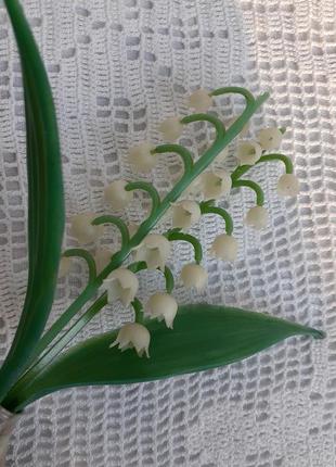 Статуэтка декоративная советская ландыши в вазе карболит пластик веточки ландыша...