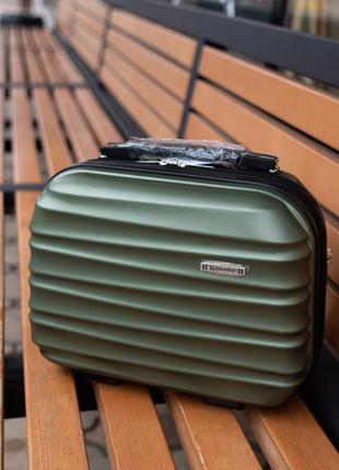 Кейс пластиковый kaiman 010 зеленый