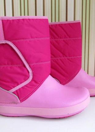 Зимові чоботи crocs lodge point snow boots