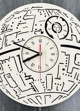 Настінні годинники з дерева «зірка смерті»