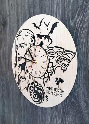 Деревянные настенные часы «мать драконов»2 фото