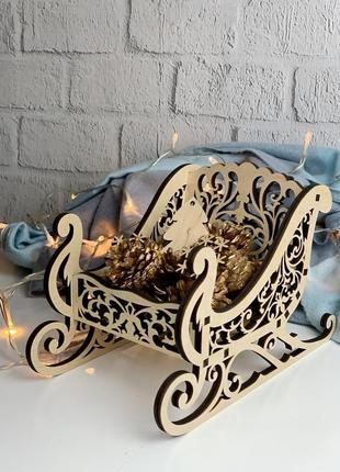 Фигурные сани для мандаринов или конфет