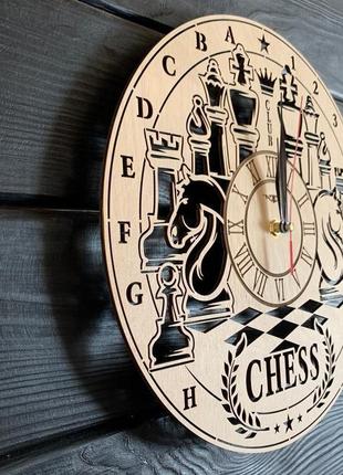 Деревянные часы на стену «шахматы»2 фото