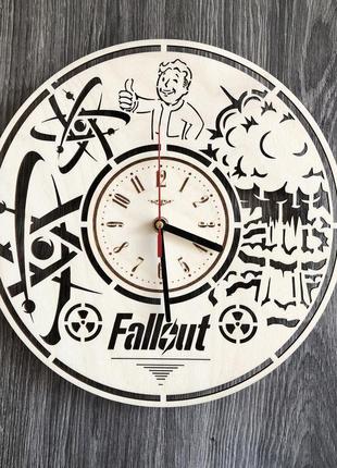 Часы из натурального дерева настенные по мотивам «fallout»