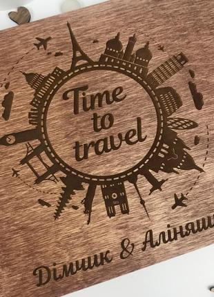 Оригинальный альбом в деревянной обложке с гравировкой на заказ «time to travel»2 фото
