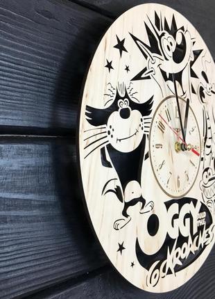 Бесшумные деревянные часы в детскую «огги и кукарачи»2 фото
