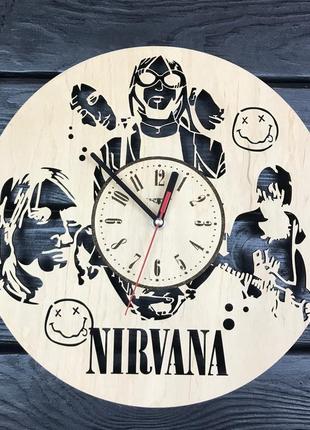 Дизайнерские настенные часы из дерева «nirvana»1 фото