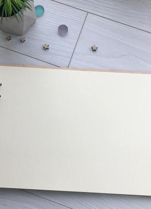 Детский именной фотоальбом из дерева