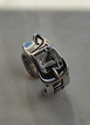 Кольцо серебряная пряжка vivienne westwood1 фото