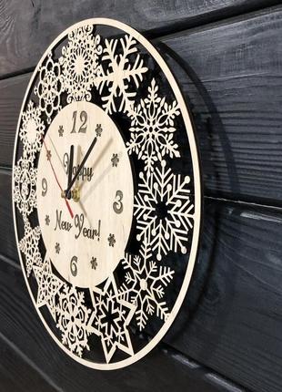 Оригінальний настінний годинник з дерева на новорічну тематику cl-03842 фото