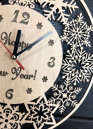 Оригінальний настінний годинник з дерева на новорічну тематику cl-03844 фото