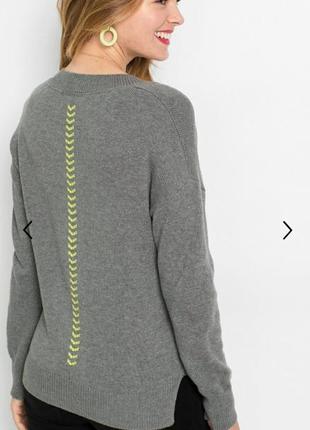 Пуловер сердечком