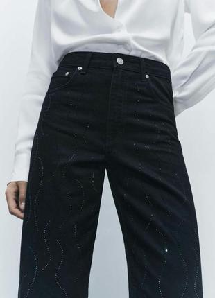 Zara, черные джинсы усыпанные стразами4 фото