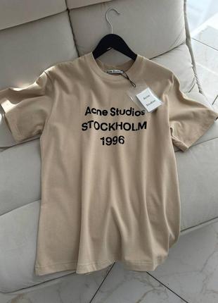 Бежева футболка acne studios