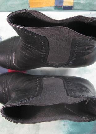 Ysl yves saint laurent короткие черные ботинки тонкий каблук имталия размер 39,57 фото