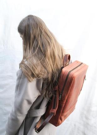 Кожаный рюкзак "мак-бук" кожа crazy horse, цвет коричневый1 фото