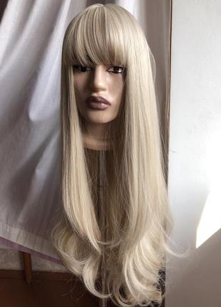 Искусственный парик с челкой чёлкой длинные густые волнистые волосы светлый блонд блондин женский3 фото