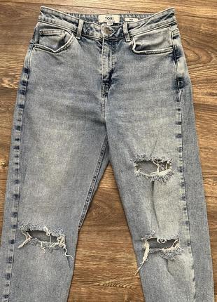 Джинсы мом джинс светлые с рваностями высокая посадка4 фото