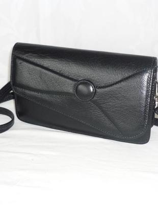 Кожаная сумка клатч портмоне с длинной ручкой держит форму вечерняя сумочка