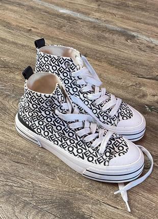 Кеди з принтом