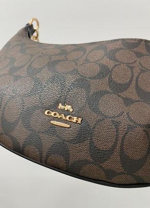 Шикарная сумка хобо в стиле coach