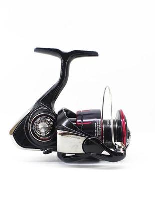 Спиннинговая рыболовная катушка daiwa 23 fuego lt 4000-cp2 фото