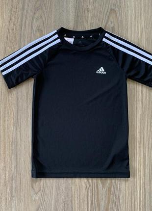 Детская оригинальная споривная футболка adidas primegreen1 фото