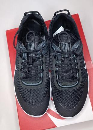 Кросівки Крутезна куртка nike Femmenine acg