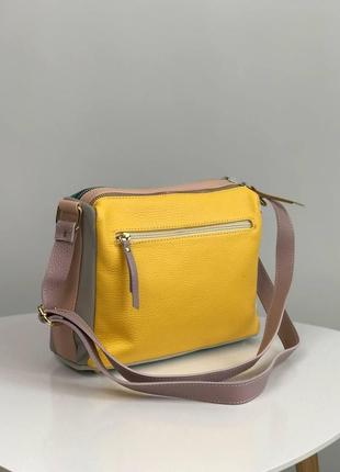 Італійська шкіряна жіноча сумка на плече різнобарвна від бренда vezze3 фото
