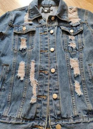 Куртка джинсова рвана
