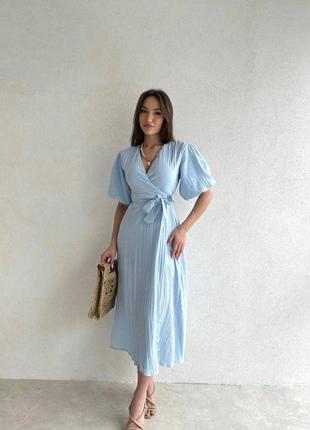 Блакитна жіноча сукня міді на запах жіноча ніжна літня довга сукня з запахом льон жатка2 фото
