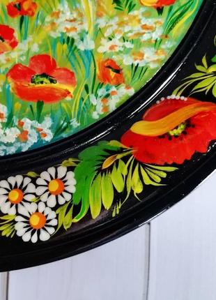 Сувенирная деревянная тарелка с петриковской росписью