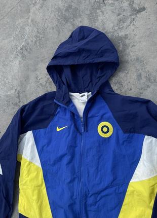 Чоловіча нейлонова дрілова повсякдена куртка вітровка nike chelsea swoosh acg7 фото