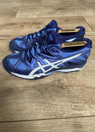 Кросівки asics